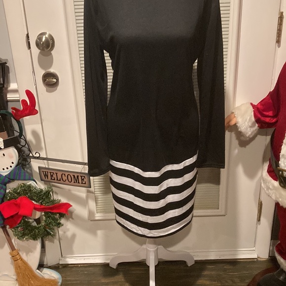 NWOT Woman Sz XXL Long Sleeve Dress OR BLOUSE - Picture 3 of 7